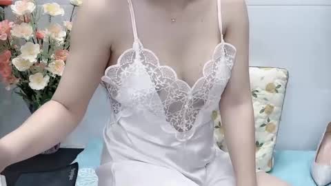 lyly_sweet97 online show from March 19, 2026, 2:48 am