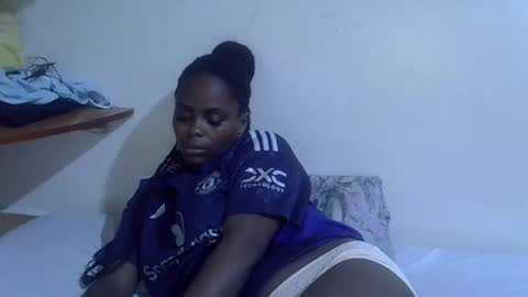 lyn_anna online show from February 26, 2026, 3:22 pm