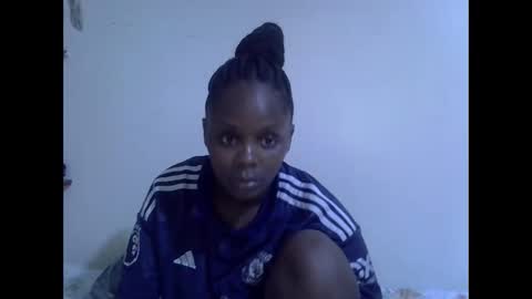 Snapshot of lyn_anna chatting on May 10, 2026, 2:44 pm lyn_anna online show from May 10, 2026, 2:44 pm