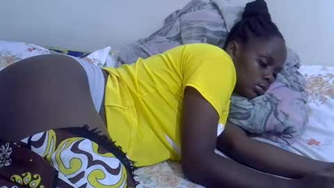 Snapshot of lyn_anna chatting on May 24, 2026, 2:11 pm lyn_anna online show from May 24, 2026, 2:11 pm