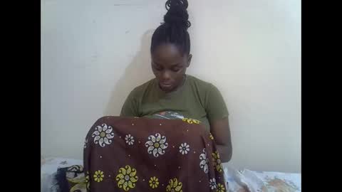 Snapshot of lyn_anna chatting on May 30, 2026, 11:40 am lyn_anna online show from May 30, 2026, 11:40 am