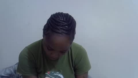 Snapshot of lyn_anna chatting on June 3, 2026, 5:40 pm lyn_anna online show from June 3, 2026, 5:40 pm