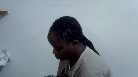 Snapshot of lyn_anna chatting on June 14, 2026, 12:41 am lyn_anna online show from June 14, 2026, 12:41 am