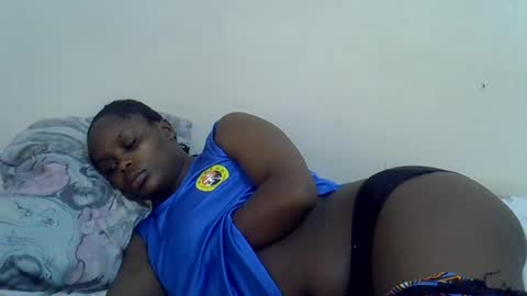 Snapshot of lyn_anna chatting on June 18, 2026, 9:14 am lyn_anna online show from June 18, 2026, 9:14 am