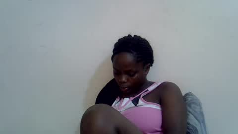lyn_anna online show from July 16, 2026, 9:59 am