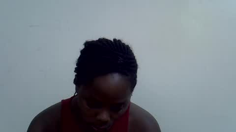 lyn_anna online show from July 18, 2026, 11:03 am