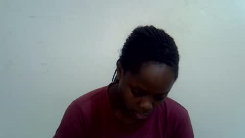 lyn_anna online show from July 21, 2026, 10:50 am