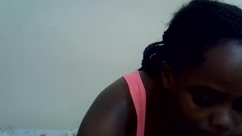 lyn_anna online show from July 27, 2026, 11:50 am