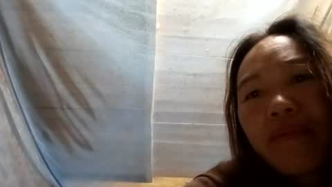 lyn_eva online show from June 18, 2026, 10:14 pm