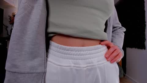 Sara online show from February 15, 2025, 7:17 pm