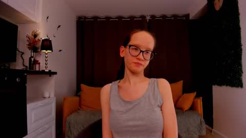 Sara online show from February 17, 2025, 10:58 pm