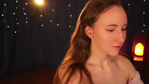 Lynn online show from February 14, 2025, 11:10 am