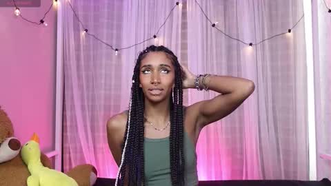 Snapshot of lynx_sun__ chatting on October 16, 2025, 7:04 pm Lynx and Sun online show from October 16, 2025, 7:04 pm