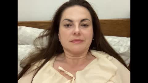 lyracassia online show from March 10, 2026, 8:25 pm