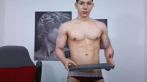 Snapshot of lysan_corv chatting on December 16, 2025, 5:29 pm Lysan online show from December 16, 2025, 5:29 pm