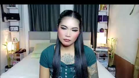 lytatto_lashes online show from July 5, 2026, 1:29 pm