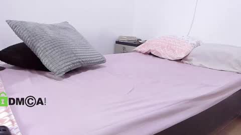   GODDE MITRE QUEEN BO NO FACE NO NUDE  online show from March 11, 2025, 7:14 pm