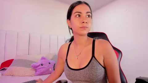 Snapshot of lyzzi_smith01 chatting on September 10, 2025, 12:05 pm Lizzy smith online show from September 10, 2025, 12:05 pm