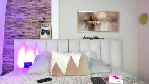 Snapshot of lyzzi_smith01 chatting on October 11, 2025, 3:54 pm Lizzy smith online show from October 11, 2025, 3:54 pm