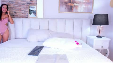 Snapshot of lyzzi_smith01 chatting on November 12, 2025, 9:03 pm Lizzy smith online show from November 12, 2025, 9:03 pm