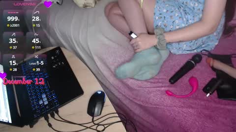 Snapshot of m00n8kiki chatting on December 12, 2024, 7:08 am Ksu online show from December 12, 2024, 7:08 am