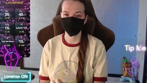 Snapshot of m00n8kiki chatting on February 11, 2026, 6:29 am Ksu online show from February 11, 2026, 6:29 am