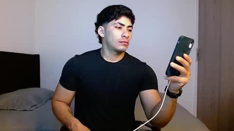 Snapshot of m1chaelx_ chatting on June 8, 2026, 1:28 am MICHAEL online show from June 8, 2026, 1:28 am