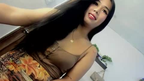Janelovesu online show from July 1, 2026, 11:37 pm