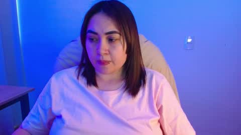 Snapshot of m33li chatting on September 24, 2025, 9:51 pm Meli online show from September 24, 2025, 9:51 pm