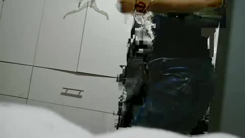 M4nchad0s online show from June 1, 2026, 8:05 am