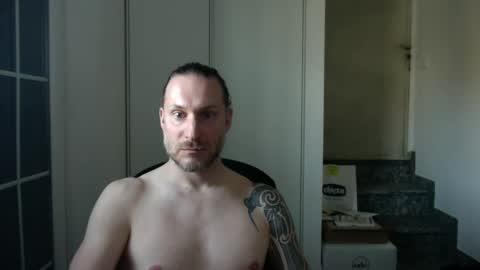 m4rduk online show from March 6, 2025, 2:29 pm