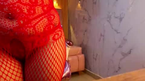 Snapshot of m_eris_s chatting on October 7, 2025, 2:47 pm Eris online show from October 7, 2025, 2:47 pm