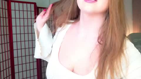 Milena online show from March 9, 2026, 2:10 pm