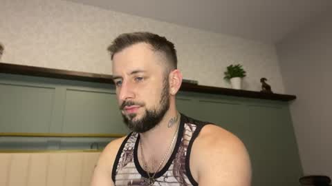 m_stephen online show from May 4, 2026, 11:12 pm