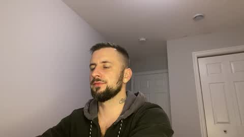m_stephen online show from May 27, 2026, 2:41 am