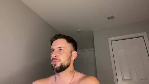 m_stephen online show from July 22, 2026, 2:58 am