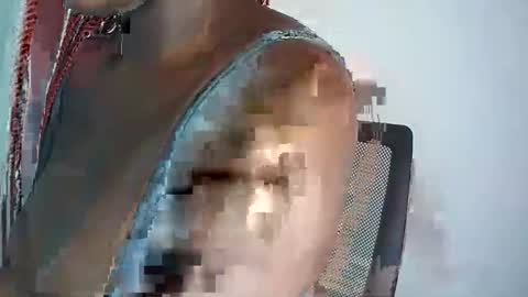 Snapshot of m_tits3 chatting on September 20, 2025, 2:01 am m_tits3 online show from September 20, 2025, 2:01 am