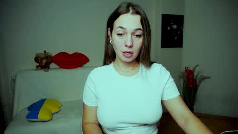 Vikki online show from November 12, 2025, 2:17 pm