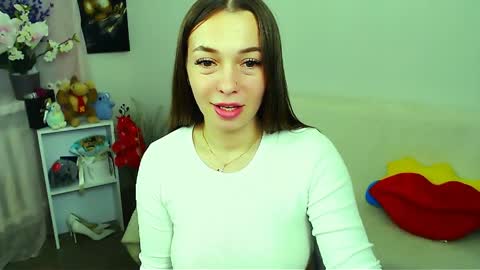 Snapshot of m_vikki chatting on May 23, 2026, 11:36 am Vikki online show from May 23, 2026, 11:36 am