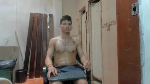 Snapshot of maaster420 chatting on January 20, 2025, 3:50 pm itgram pezlo josue online show from January 20, 2025, 3:50 pm