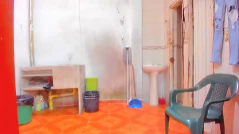 Snapshot of maaster420 chatting on January 21, 2025, 12:29 pm itgram pezlo josue online show from January 21, 2025, 12:29 pm