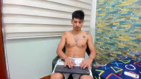 Snapshot of maaster420 chatting on February 10, 2025, 1:11 pm itgram pezlo josue online show from February 10, 2025, 1:11 pm