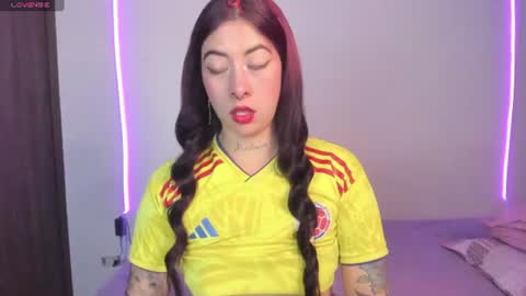 Sara online show from June 18, 2026, 4:13 am