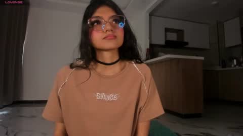 Snapshot of mabel_candy chatting on June 25, 2026, 8:13 pm Mabel Candy online show from June 25, 2026, 8:13 pm