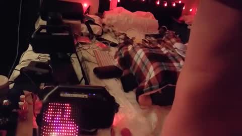 Snapshot of mac1119 chatting on March 9, 2026, 4:38 am mac1119 online show from March 9, 2026, 4:38 am