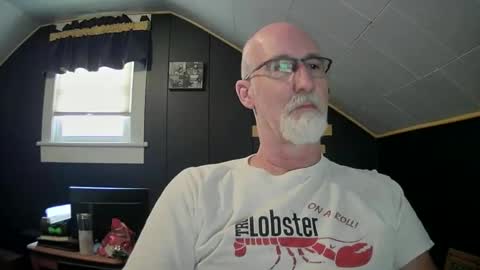 Snapshot of mac8181 chatting on June 7, 2026, 11:03 am mac8181 online show from June 7, 2026, 11:03 am