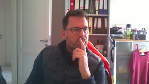 macfly67 online show from January 13, 2025, 10:14 am