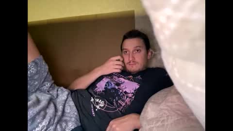 Snapshot of machine2291 chatting on November 8, 2025, 6:07 pm Tchia online show from November 8, 2025, 6:07 pm