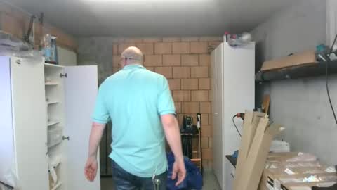 Andy online show from April 27, 2026, 7:01 pm