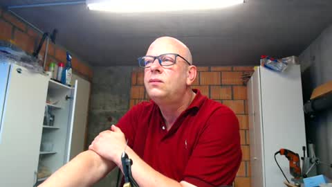 Snapshot of machinegun3dx chatting on June 27, 2026, 12:22 pm Andy online show from June 27, 2026, 12:22 pm